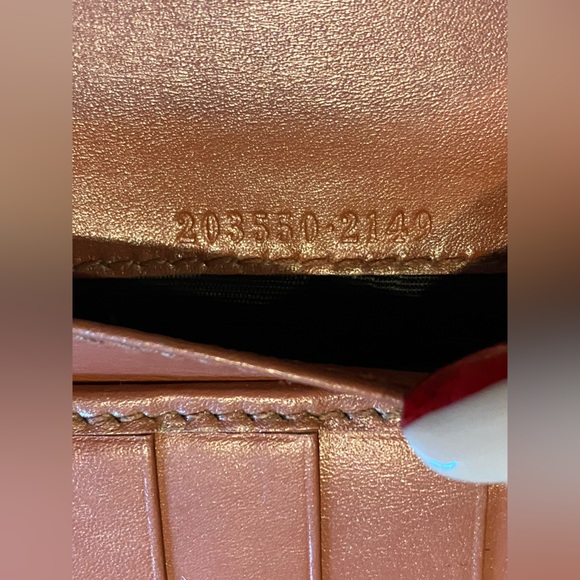Gucci Guccissima Wallet - Picture 7 of 10